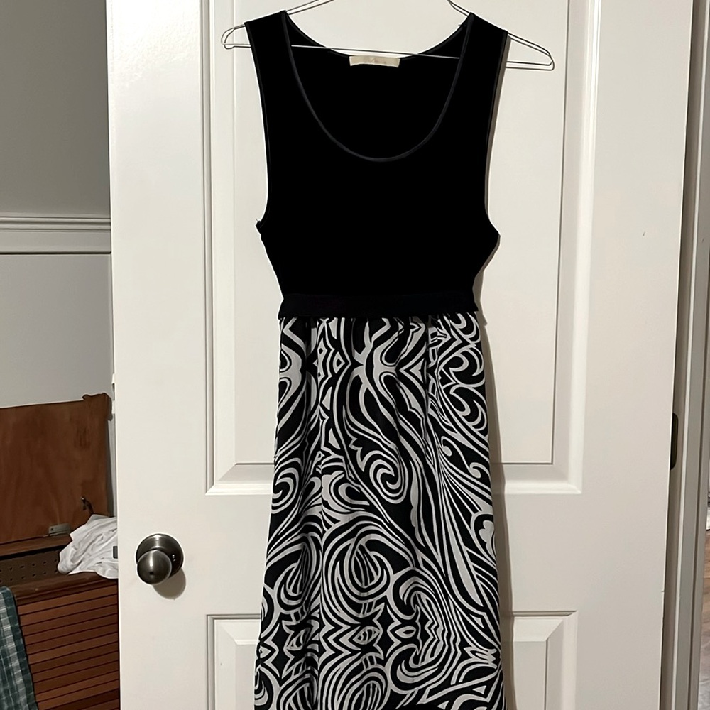 Silk dress black white print waist style Calessa